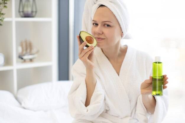 Czy olej arganowy spożywczy można stosować na twarz?