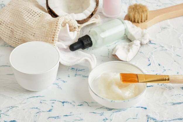 Odżywka humektantowa OnlyBio jak stosować by poprawić kondycję włosów?