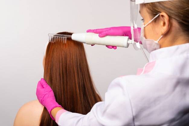 Czy po nanoplastii można prostować włosy?